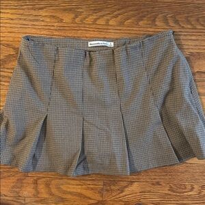 Abercrombie & Fitch Tan Checkered Mini Skirt
